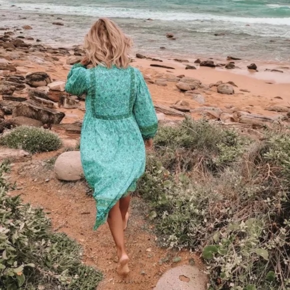 SOLD OUT Aqua Bohemian Floral Camel Long Sleeve Bohemian Gypsy Dress - Picture 3 of 5